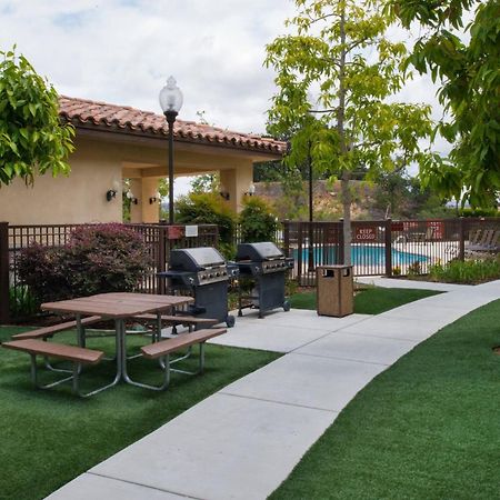 Towneplace Suites Thousand Oaks Ventura County Exterior photo