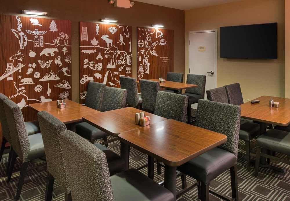 Towneplace Suites Thousand Oaks Ventura County Exterior photo