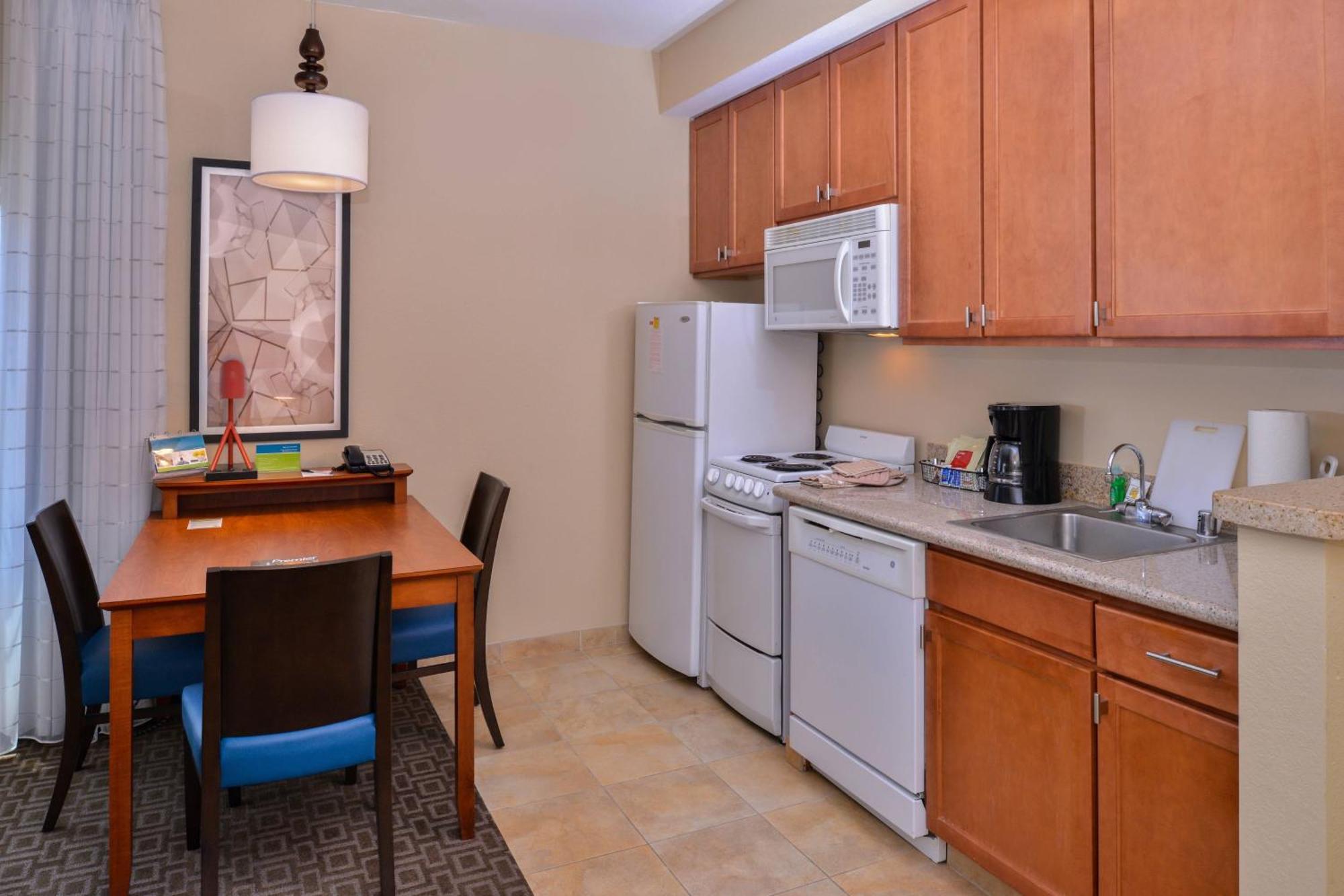Towneplace Suites Thousand Oaks Ventura County Exterior photo